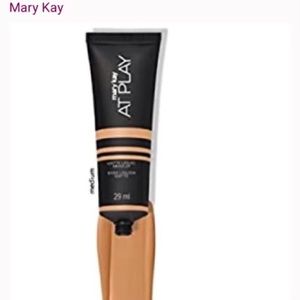 New Mary Kay At Play Matte Liquid Makeup Medium Color